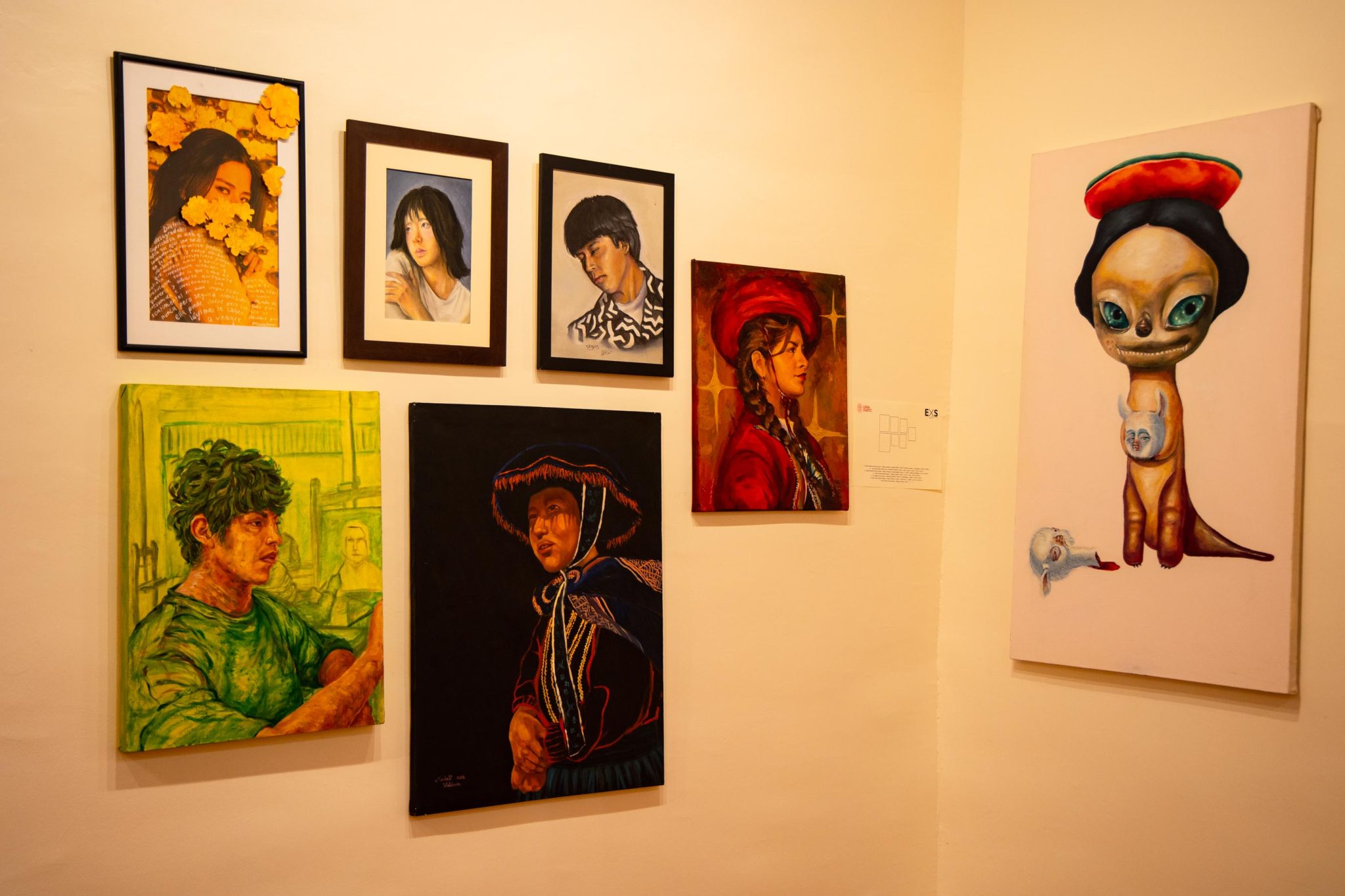 ESTUDIANTES DE ESCUELA SUPERIOR AUTONOMA DE BELLAS ARTES DEL CUSCO MUESTRAN SUS OBRAS EN EXPOSICION SEMESTRAL