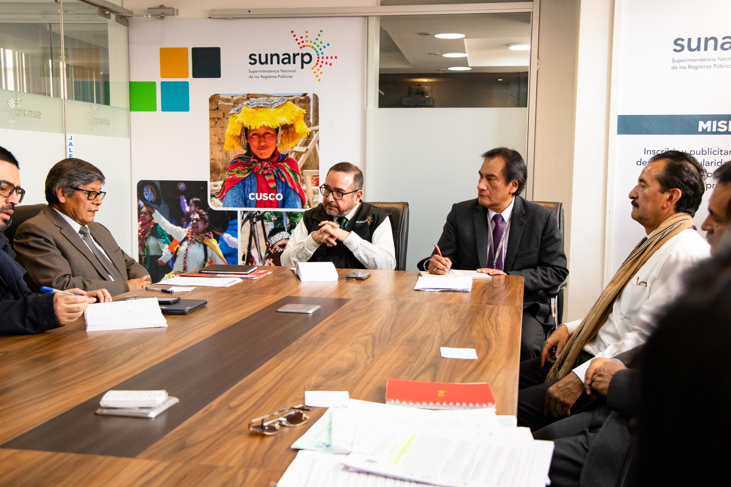 PRESIDENTE DE COMISIÓN ORGANIZADORA DE LA UNADQTC SE REUNIÓ CON FUNCIONARIOS DE SUNARP
