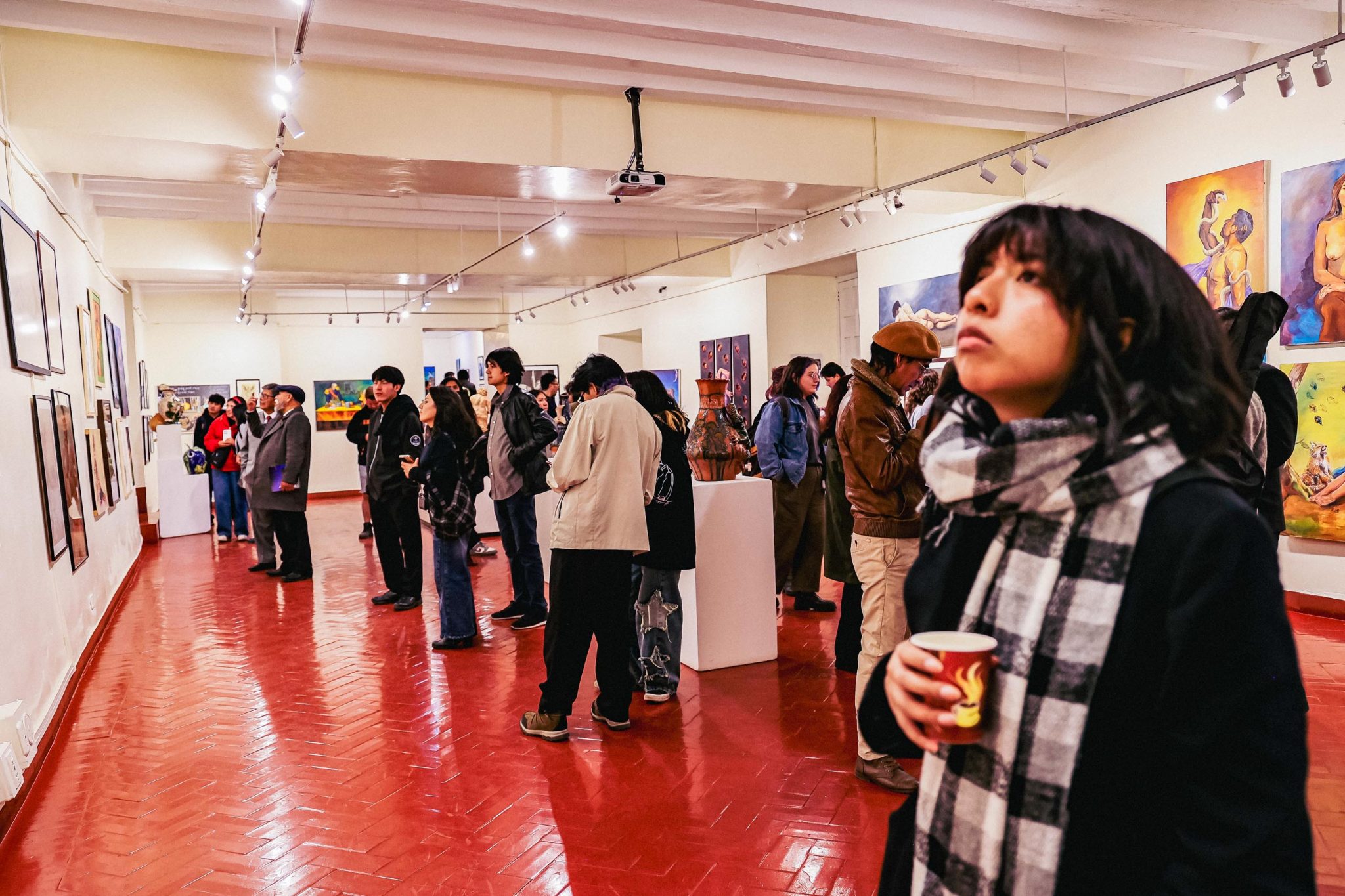EXPO SEMESTRAL 2025-II FUE INAUGURADA EN UNIVERSIDAD NACIONAL DE ARTE DIEGO QUISPE TITO DEL CUSCO
