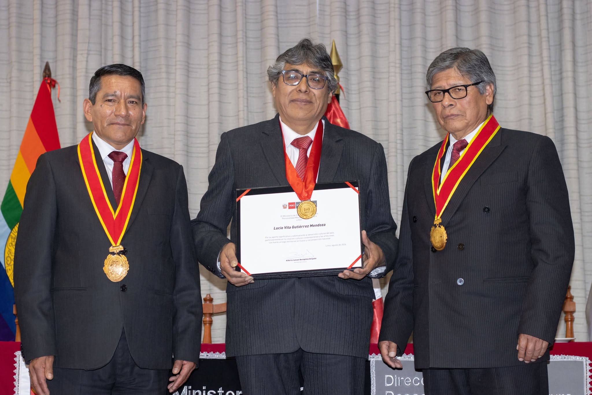 MINISTERIO DE CULTURA ENTREGA RECONOCIMIENTO “PERSONA MERITORIA DE LA CULTURA” A DOCENTE DE UNIVERSIDAD NACIONAL DE ARTE