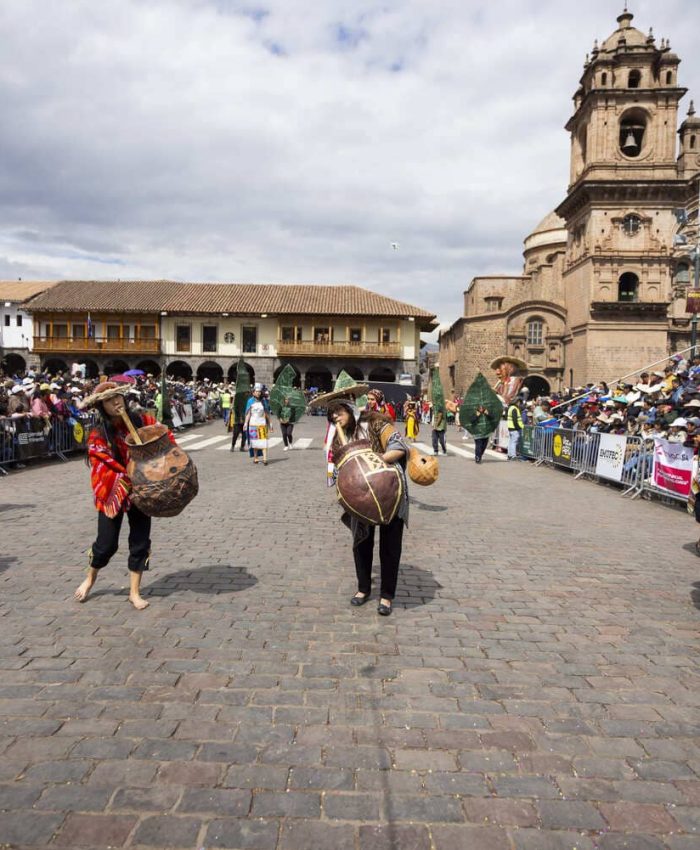 UNIVERSIDAD NACIONAL DE ARTE DIEGO QUISPE TITO PREPARA DESFILE DE ALEGORIAS EN HOMENAJE AL CUSCO