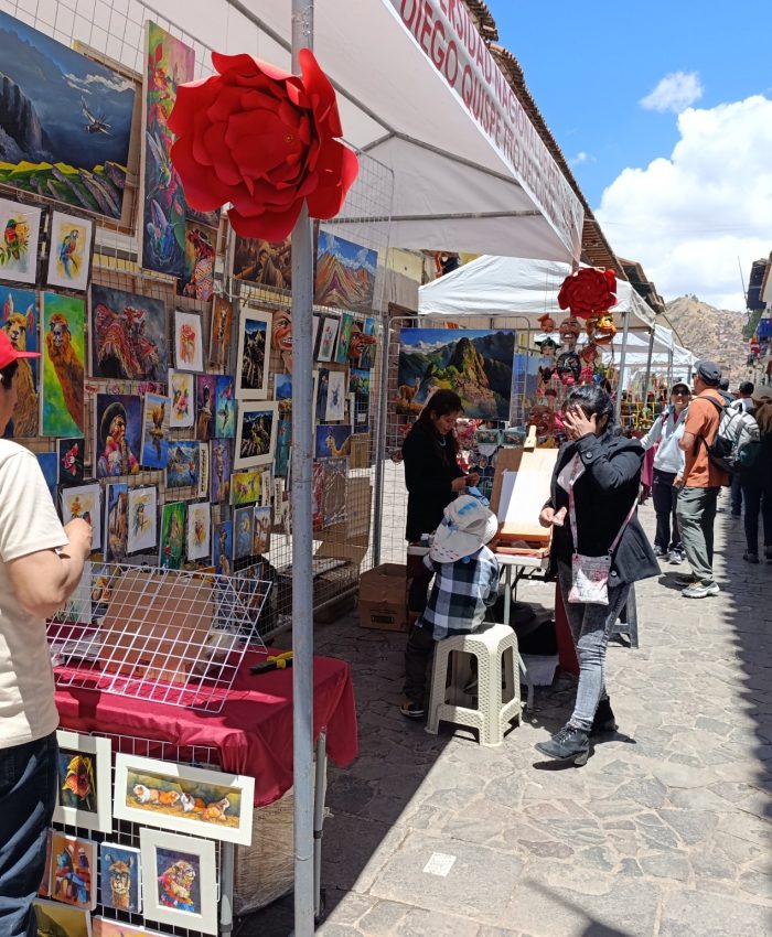 CON ÉXITO SE DESARROLLÓ FERIA CULTURAL ORGANIZADA POR LA UNIVERSIDAD NACIONAL DE ARTE DIEGO QUISPE TITO