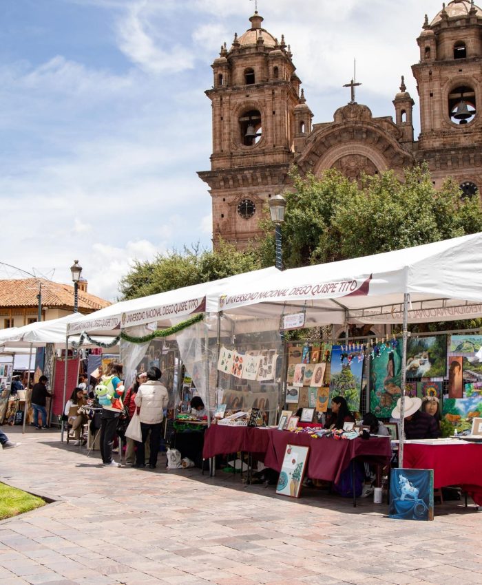UNIVERSIDAD NACIONAL DE ARTE DIEGO QUISPE TITO PARTICIPARÁ EN TRADICIONAL FERIA DE ARTE POPULAR “SANTURANTIKUY 2025”