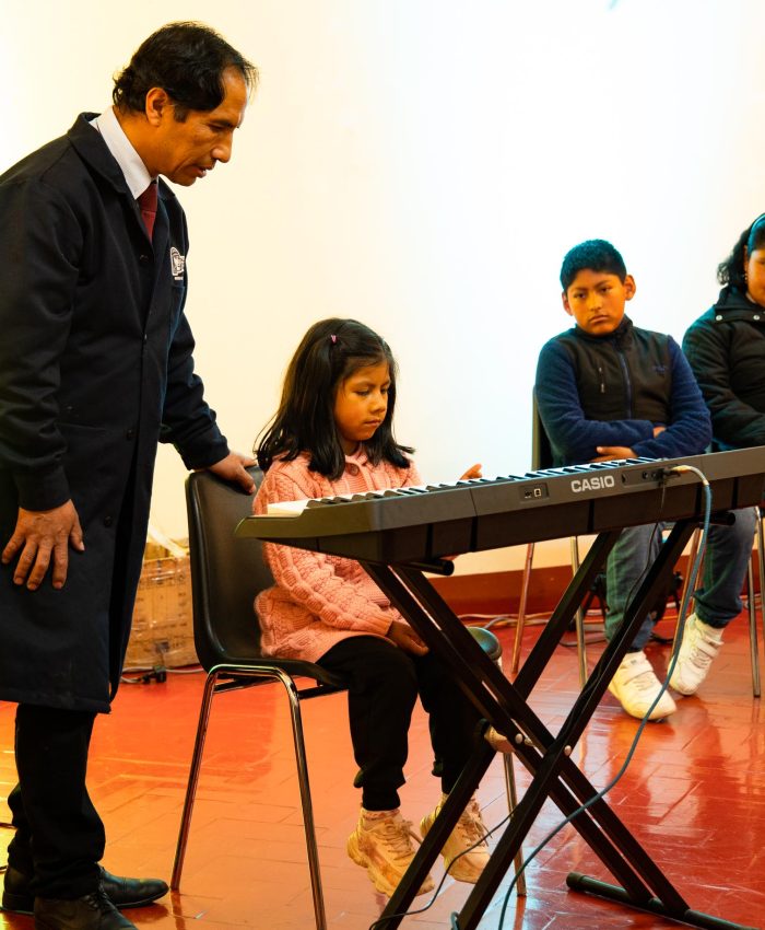 Clausura del Taller de Música en Sala Mariano Fuentes Lira de Universidad de Arte