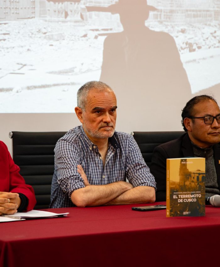Autor del libro “El terremoto de cusco – reconstrucción, guerra fría y utopías urbanas” compartió conversatorio en la Universidad Nacional de Arte Diego Quispe Tito
