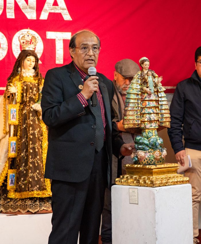 IMAGINERÍA – SINCRETISMO Y COLOR DEL ARTISTA ABRAHAM ALLER SE EXPONE EN SALA MARIANO FUENTES DE UNIVERSIDAD DE ARTE DEL CUSCO