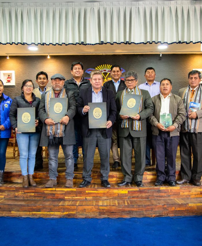 UNADQTC entrega 4 proyectos artísticos para el desarrollo de la provincia de Quispicanchi