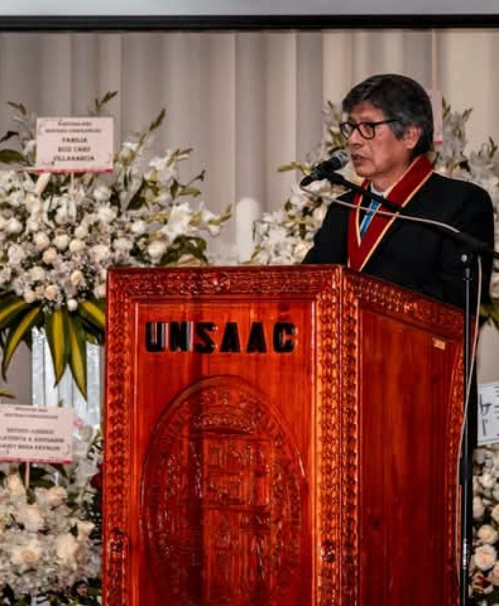Sala “Justo Chávez Chaparro” del Paraninfo Universitario: Homenaje póstumo de la Universidad Nacional de San Antonio Abad, hoy lunes 24
