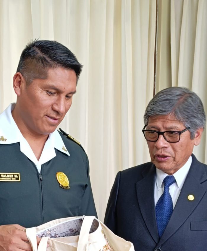 A solicitud de Universidad de Arte Diego Quispe, Policía de Turismo redoblará vigilancia en Calle Marqués