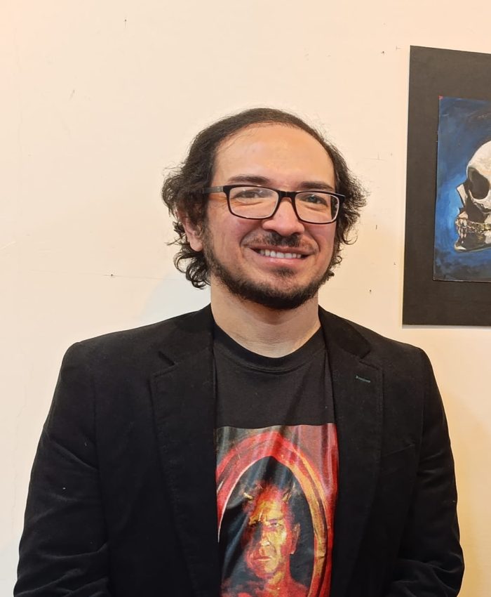 PINTOR ECUATORIANO JUAN CARLOS JURADO EXPONE EN UNIVERSIDAD NACIONAL DE ARTE DIEGO QUISPE TITO